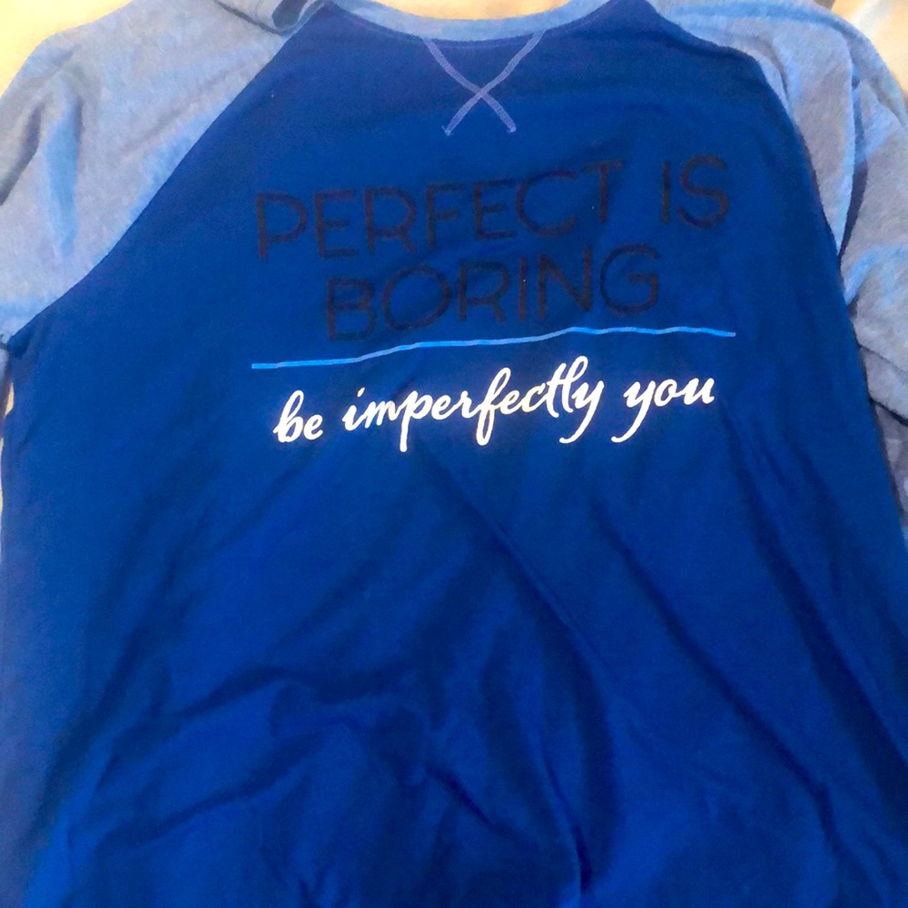 long sleeve women’s quote tee